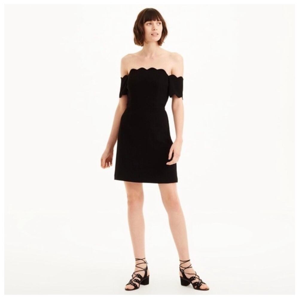 Club Monaco Liki Black Off The Shoulder Scalloped Mini Dress Size 2